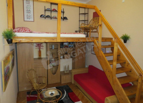 Cserhát utca Cserhát utca