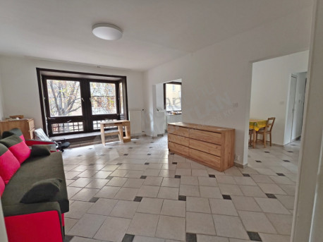 Liliom utca Liliom utca