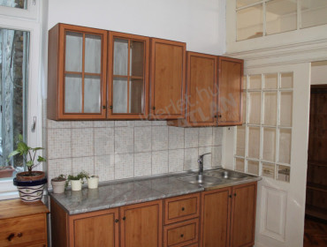 Eötvös utca-budapest-vi-kerulet-eotvos-utca_11.jpg