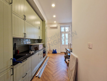 Váci utca-budapest-v-kerulet-vaci-utca_10.jpg