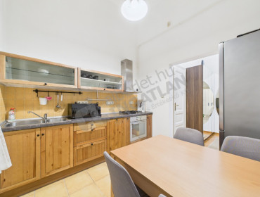Vörösmarty utca-budapest-vi-kerulet-vorosmarty-utca_7.jpg