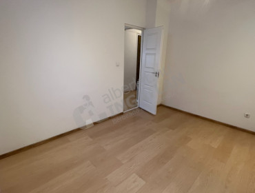 Naphegy utca-budapest-i-kerulet-naphegy-utca_2.jpg