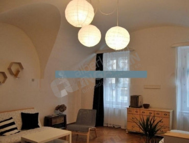 Úri utca-budapest-i-kerulet-uri-utca_2.jpg