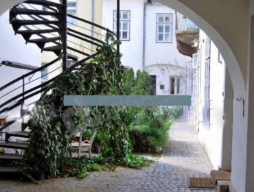 Úri utca-budapest-i-kerulet-uri-utca_5.jpg