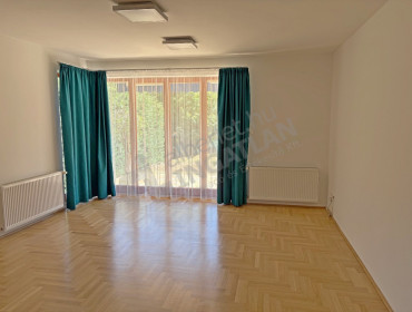 Kisfaludy utca-budapest-ii-kerulet-kisfaludy-utca_9.jpg