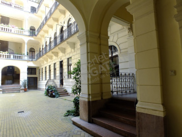 Attila út-budapest-i-kerulet-attila-ut_10.jpg