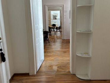 Hajós utca-budapest-vi-kerulet-hajos-utca_11.jpg