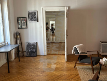 Hajós utca-budapest-vi-kerulet-hajos-utca_2.jpg