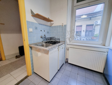 Erzsébet körút-budapest-vii-kerulet-erzsebet-korut_14.jpg