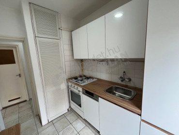 Istenhegyi út-budapest-xii-kerulet-istenhegyi-ut_2.jpg