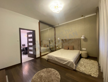 Rákóczi út-budapest-viii-kerulet-rakoczi-ut_13.jpg