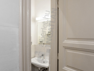 Bajcsy-Zsilinszky út-budapest-vi-kerulet-bajcsy-zsilinszky-ut_10.jpg