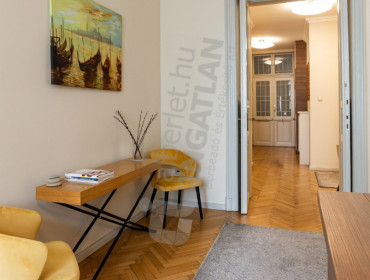 Bajcsy-Zsilinszky út-budapest-vi-kerulet-bajcsy-zsilinszky-ut_7.jpg