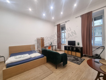 Rákóczi út-budapest-vii-kerulet-rakoczi-ut_8.jpg