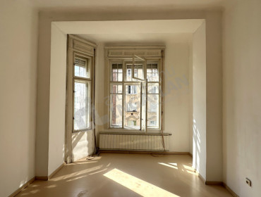 Népszínház utca-budapest-viii-kerulet-nepszinhaz-utca_4.jpg