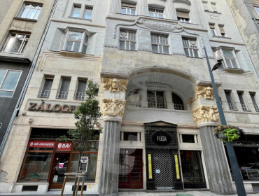 Petőfi Sándor utca-budapest-v-kerulet-petofi-sandor-utca_10.jpg