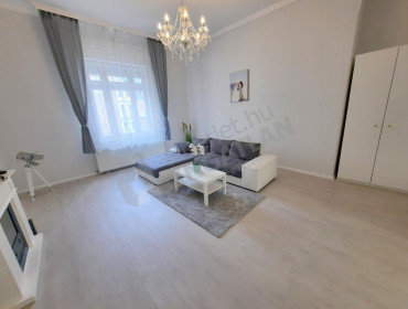 Nyáry Pál utca-budapest-v-kerulet-nyary-pal-utca_3.jpg