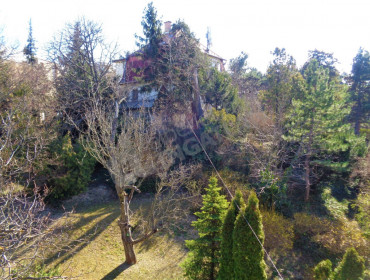 Németvölgyi út-budapest-xii-kerulet-nemetvolgyi-ut_23.jpg