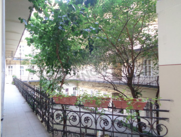 Rákóczi út-budapest-vii-kerulet-rakoczi-ut_22.jpg