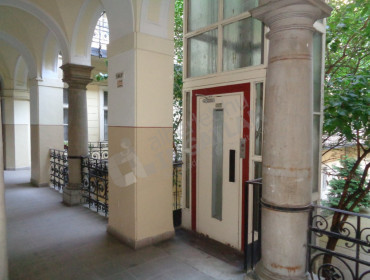 Rákóczi út-budapest-viii-kerulet-rakoczi-ut_26.jpg