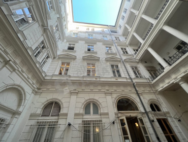 Andrássy út-budapest-vi-kerulet-andrassy-ut_21.jpg