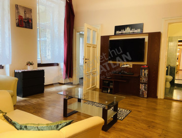 Erzsébet körút-budapest-vii-kerulet-erzsebet-korut_2.jpg