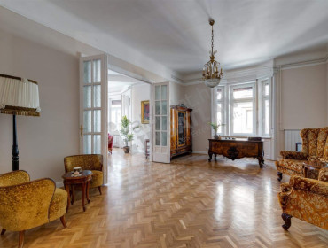 Balassi Bálint utca-budapest-v-kerulet-balassi-balint-utca_7.jpg