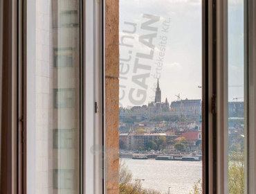 Balassi Bálint utca-budapest-v-kerulet-balassi-balint-utca_8.jpg