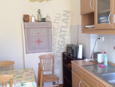 Váci utca-budapest-v-kerulet-vaci-utca_7.jpg