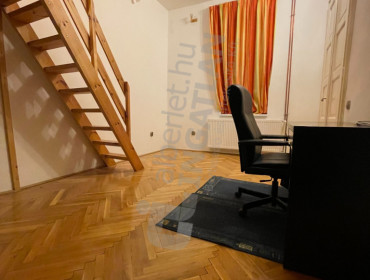 Vörösmarty utca-budapest-vi-kerulet-vorosmarty-utca_3.jpg