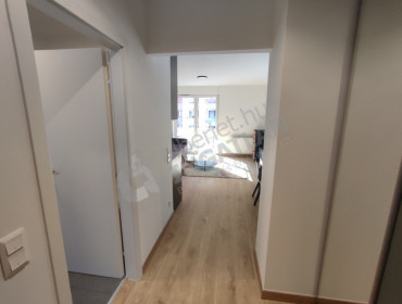 Corvin sétány-budapest-viii-kerulet-corvin-setany_5.jpg