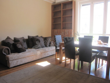 Károly körút-budapest-vii-kerulet-karoly-korut_2.jpg