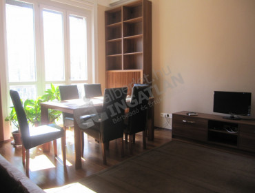 Károly körút-budapest-vii-kerulet-karoly-korut_3.jpg