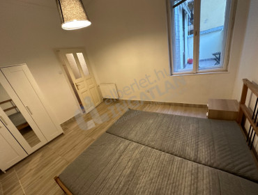 Paulay Ede utca-budapest-vi-kerulet-paulay-ede-utca_2.jpg
