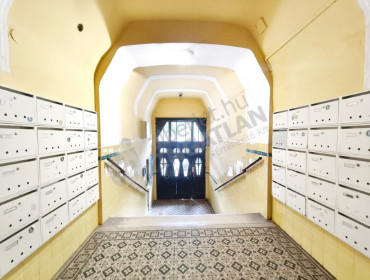 Üllői út-budapest-ix-kerulet-ulloi-ut_52.jpg