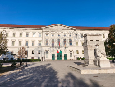 Üllői út-budapest-ix-kerulet-ulloi-ut_54.jpg