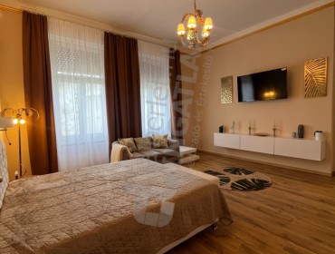 Gutenberg tér-budapest-viii-kerulet-gutenberg-ter_16.jpg