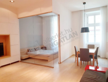 Király utca-budapest-vi-kerulet-kiraly-utca_2.jpg