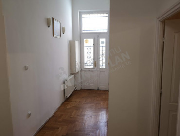 Alkotmány utca-budapest-v-kerulet-alkotmany-utca_12.jpg