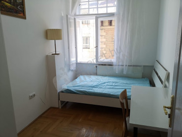 Alkotmány utca-budapest-v-kerulet-alkotmany-utca_2.jpg