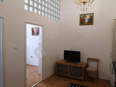 Alkotmány utca-budapest-v-kerulet-alkotmany-utca_9.jpg