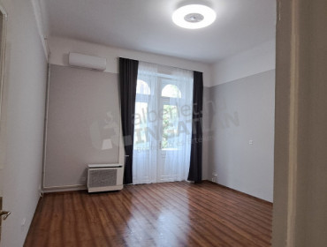 Damjanich utca-budapest-vii-kerulet-damjanich-utca_2.jpg