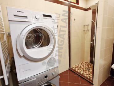 Attila út-budapest-i-kerulet-attila-ut_23.jpg