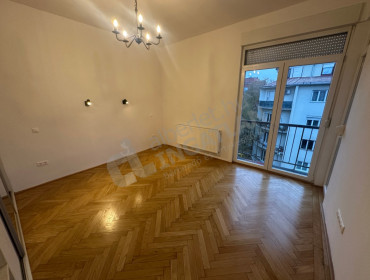 Csalogány utca-budapest-i-kerulet-csalogany-utca_2.jpg