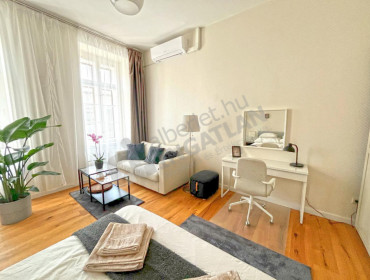 Arany János utca-budapest-v-kerulet-arany-janos-utca_1.jpg