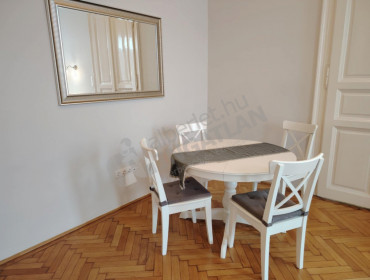 Vörösmarty utca-budapest-vi-kerulet-vorosmarty-utca_11.jpg