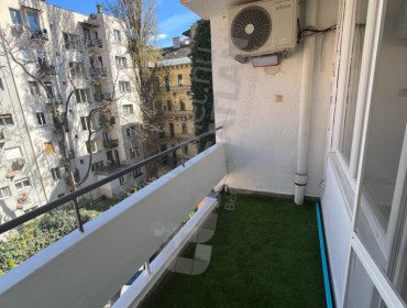 Fő utca-budapest-i-kerulet-fo-utca_10.jpg