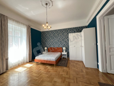 Fő utca-budapest-ii-kerulet-fo-utca_4.jpg