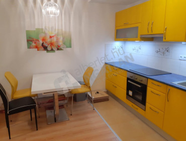 Corvin sétány-budapest-viii-kerulet-corvin-setany_8.jpg