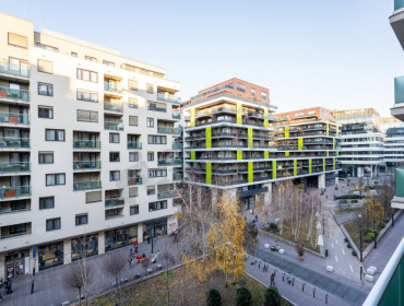 Corvin sétány-budapest-viii-kerulet-corvin-setany_5.jpg